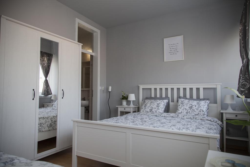 Master Apartman Сісак Екстер'єр фото
